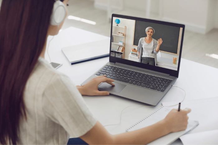 Dạy kèm online